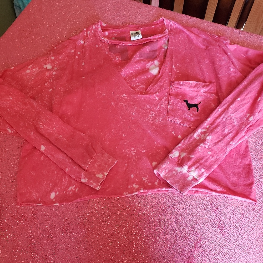 VS PINK Strappy Neckline Cropped Long-Sleeve Shirt